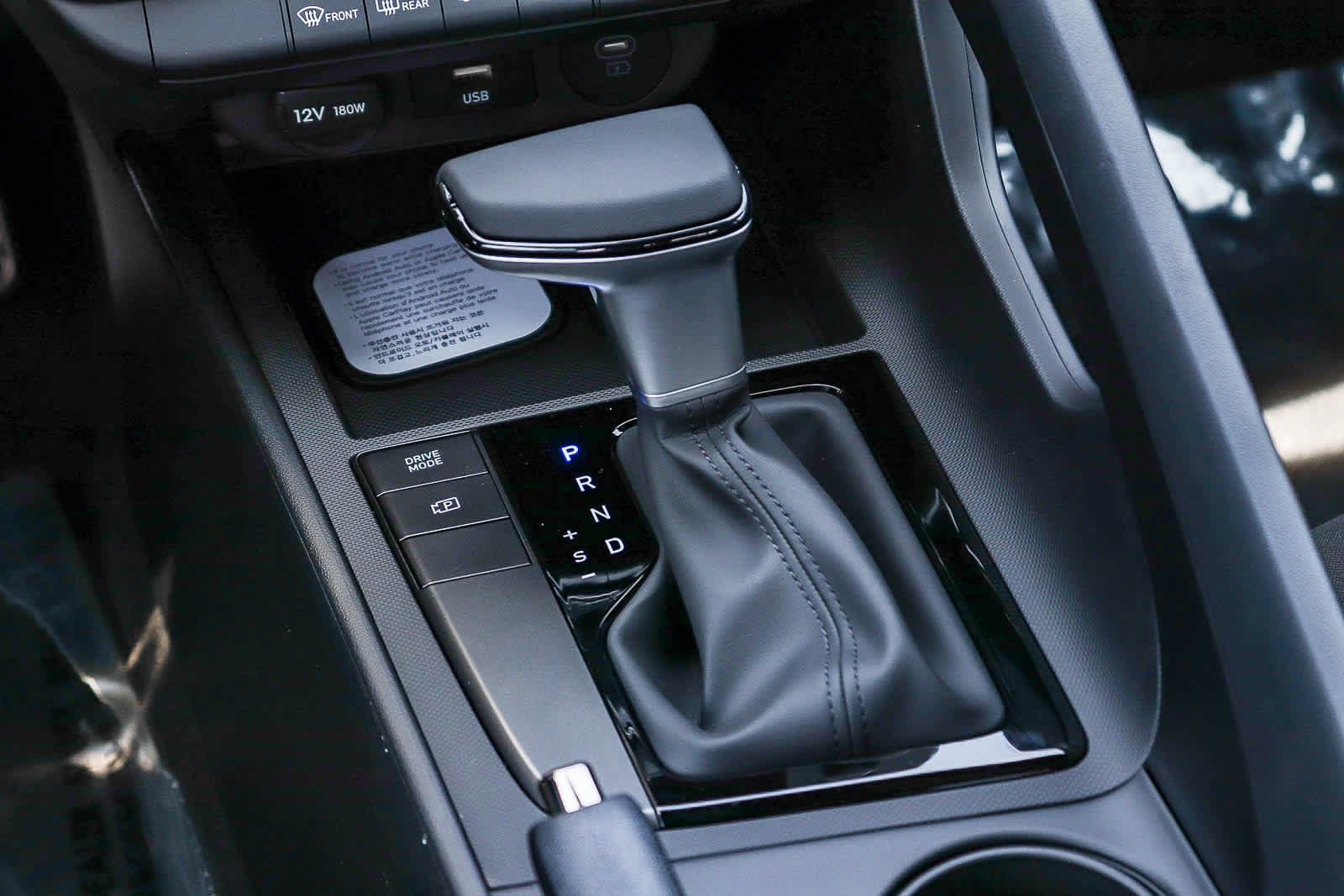 New 2026 Hyundai Elantra Sport FWD image 24