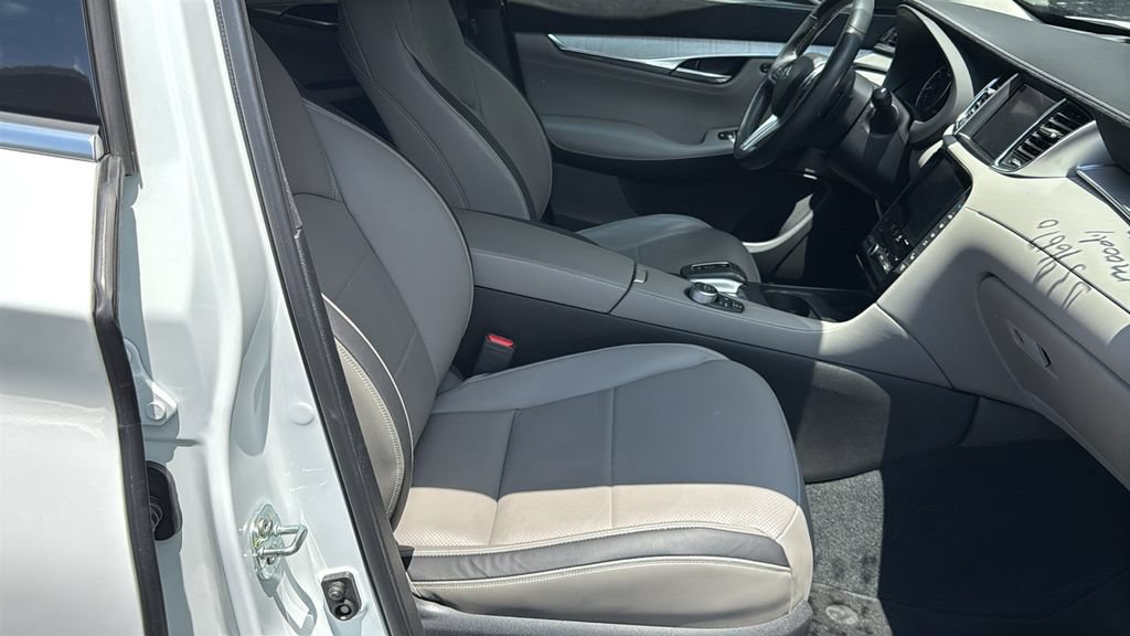 Used 2023 INFINITI QX50 Sensory AWD/4WD image 10