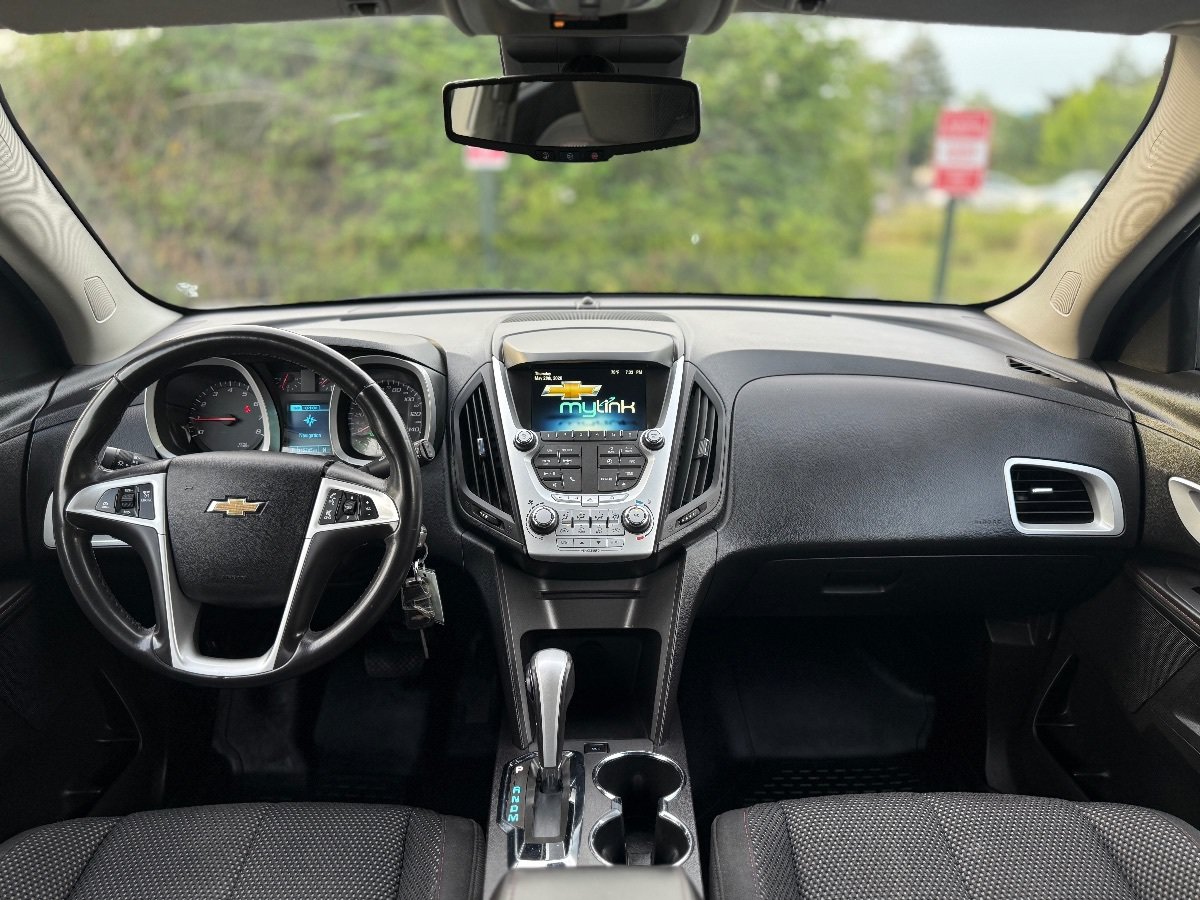 Used 2014 Chevrolet Equinox LT w/ Driver Convenience Package AWD/4WD image 23