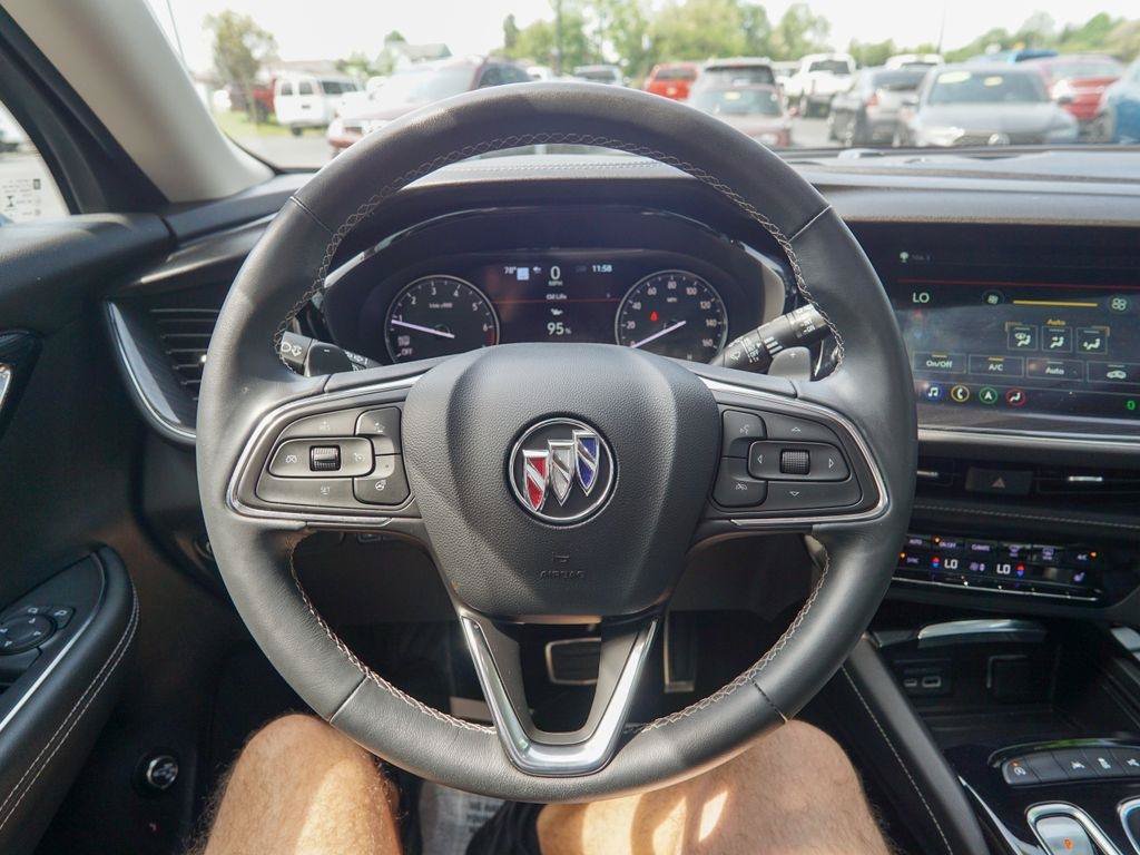 Used 2022 Buick Envision Essence w/ Technology Package II FWD image 23