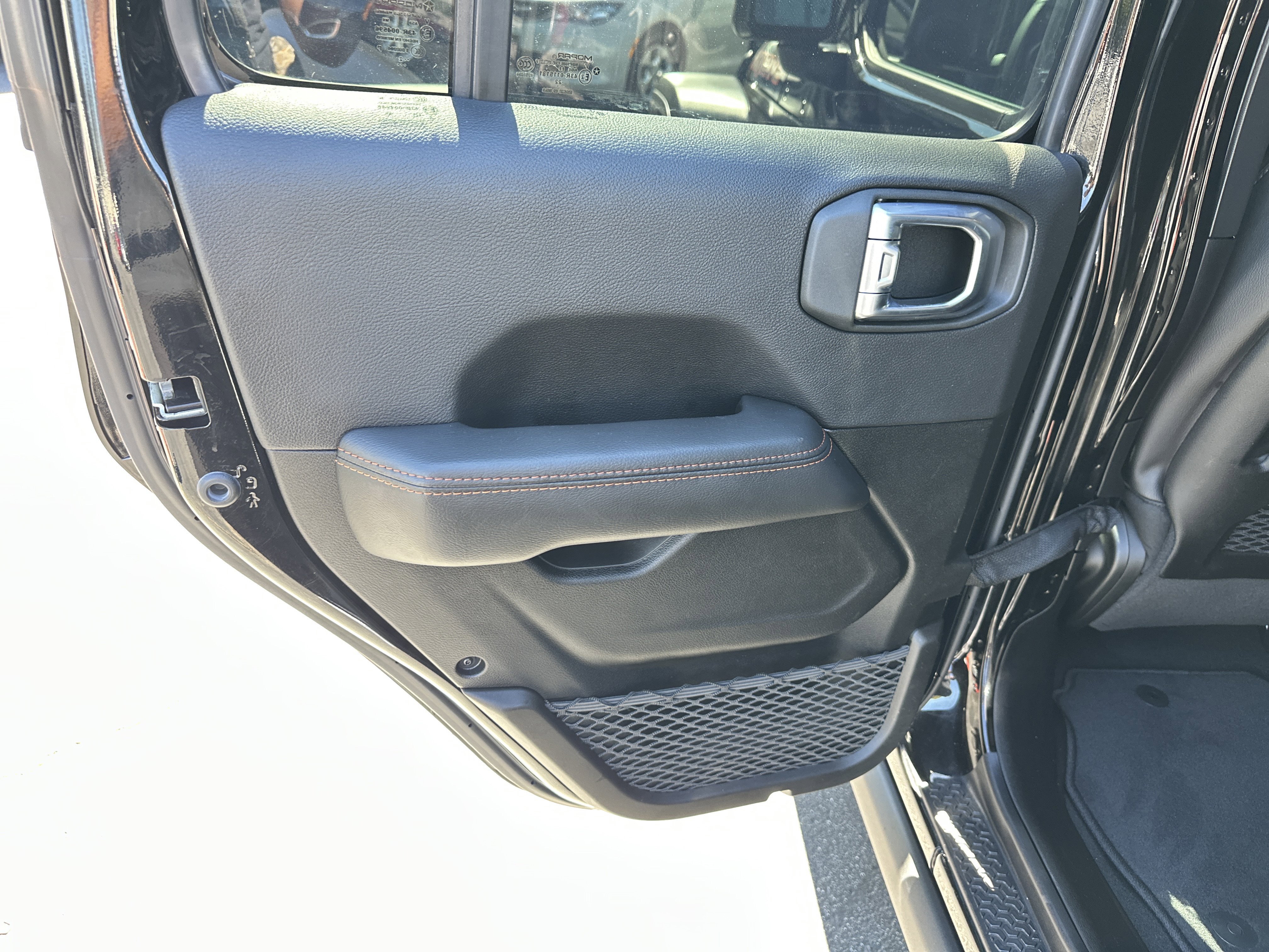 Used 2022 Jeep Gladiator Mojave w/ Trailer Tow Package image 25