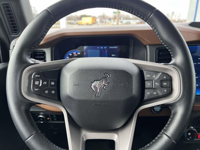 Certified 2024 Ford Bronco Outer Banks w/ Sasquatch Package image 16