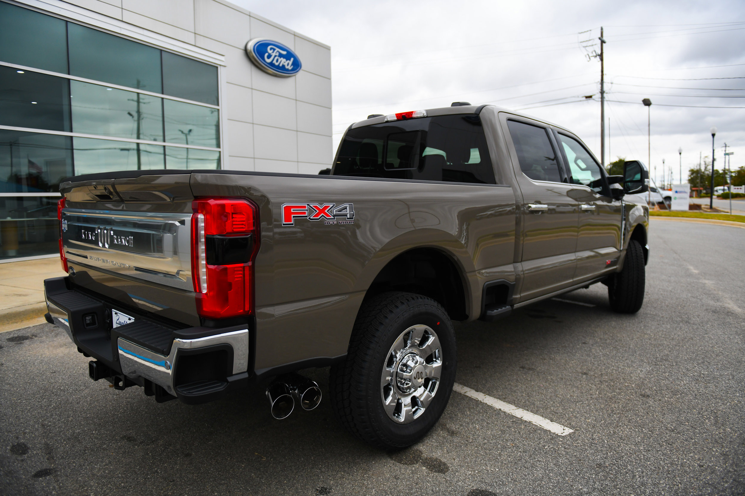 New 2026 Ford F250 King Ranch w/ Chrome Package image 12