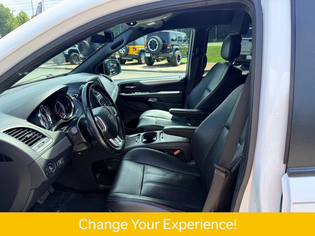 Used 2019 Dodge Grand Caravan GT FWD image 6