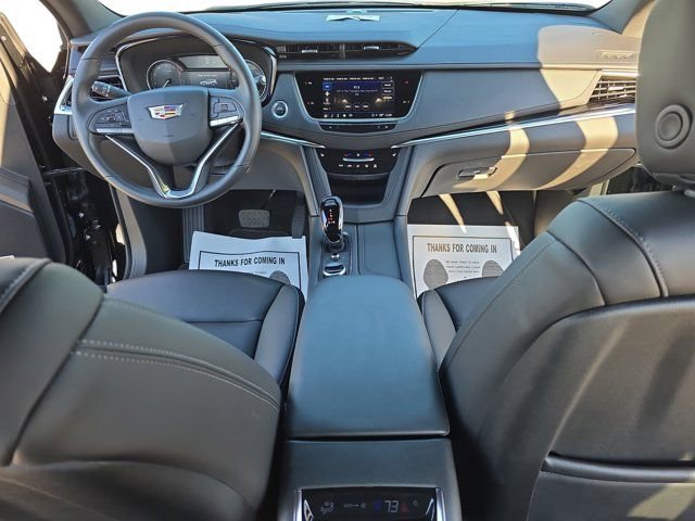 Certified 2024 Cadillac XT6 Luxury image 9