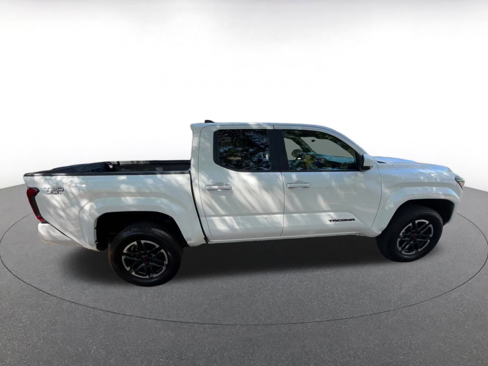 Used 2024 Toyota Tacoma TRD Sport image 16