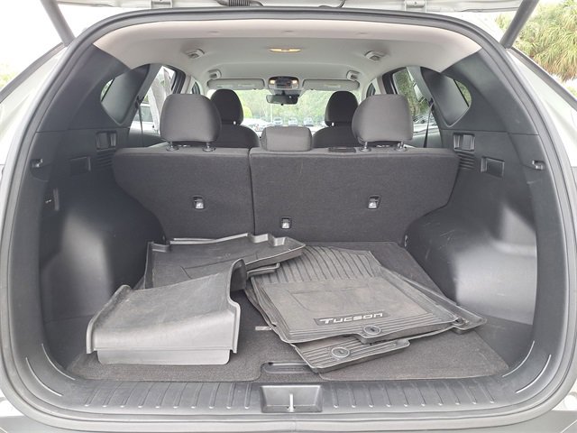 Used 2023 Hyundai Tucson SEL w/ Winter Package image 10