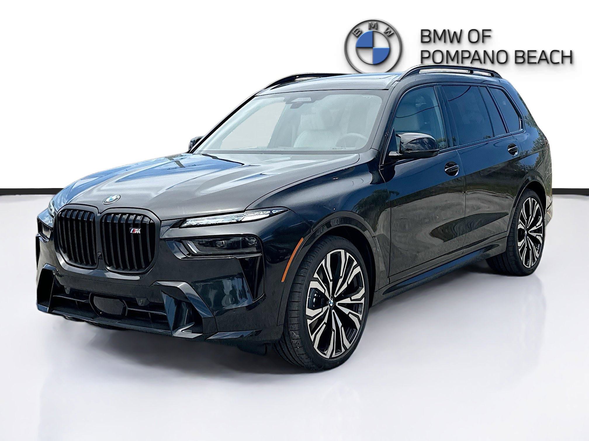 New 2026 BMW X7 M60i image 3