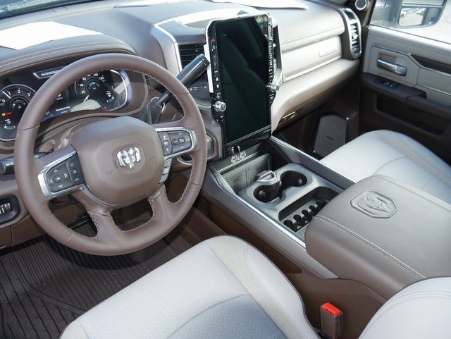 Used 2025 RAM 2500 Laramie image 13