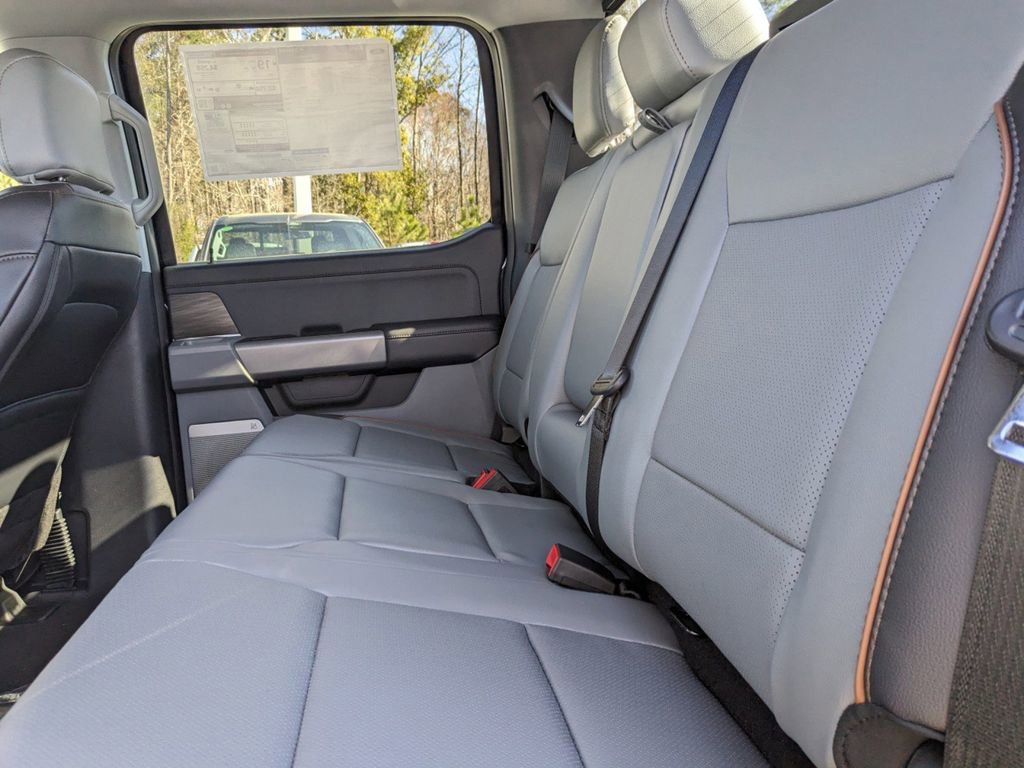 New 2025 Ford F150 Lariat w/ Equipment Group 501A Mid image 14