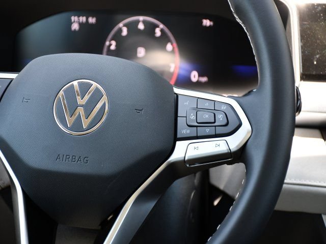 New 2026 Volkswagen Taos SE AWD/4WD image 23