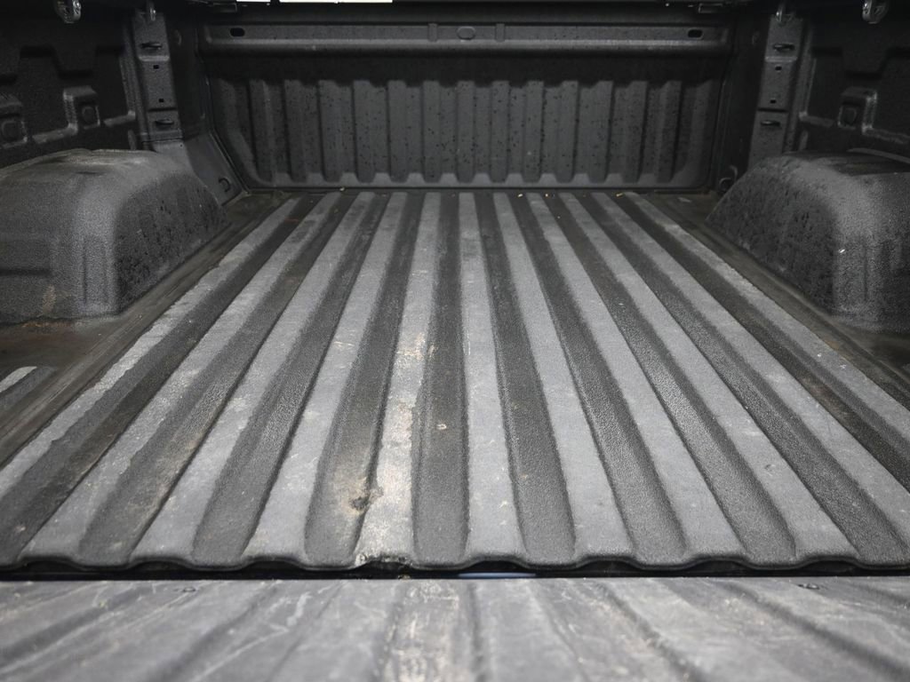 Used 2023 Chevrolet Silverado 1500 LTZ w/ LTZ Premium Package image 9