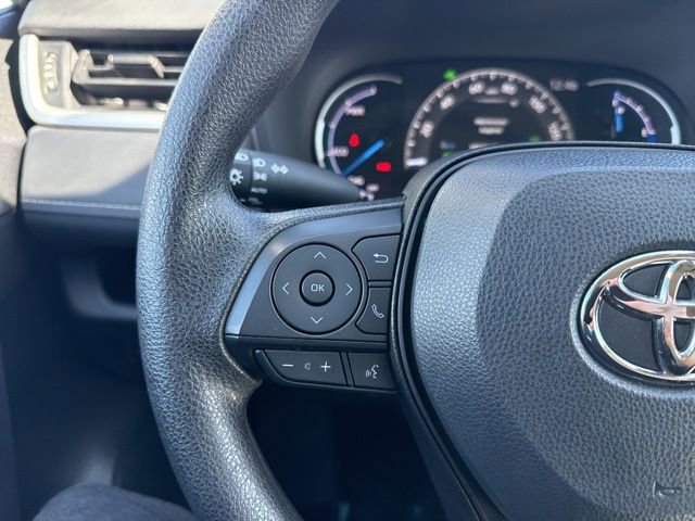 Used 2025 Toyota RAV4 XLE image 27