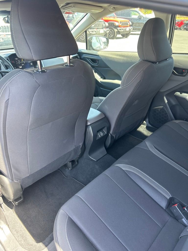 Used 2025 Subaru Crosstrek 2.0i Premium image 13
