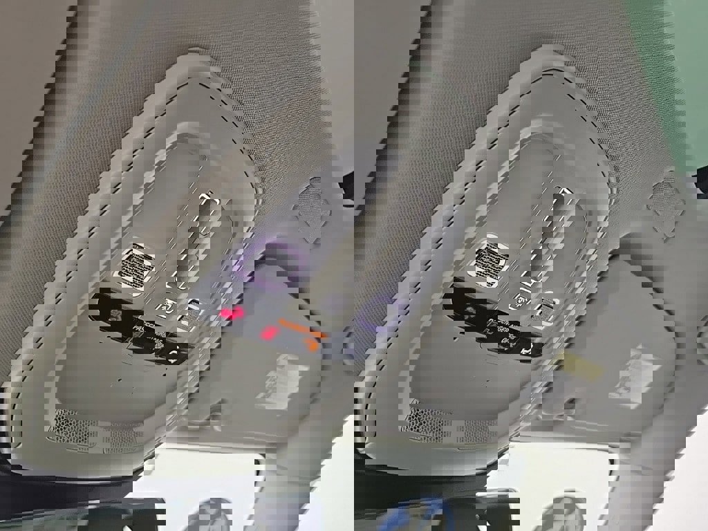 New 2025 Volvo XC60 B5 Plus w/ Protection Package Premier image 32