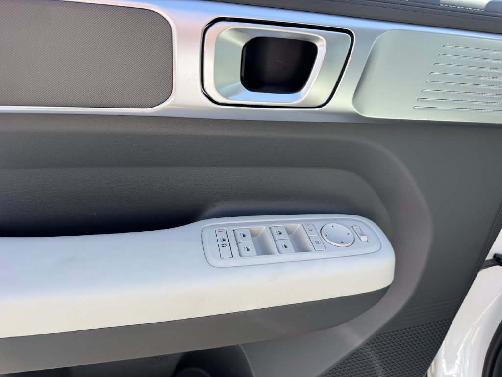 New 2026 Hyundai Santa Fe SE FWD image 21