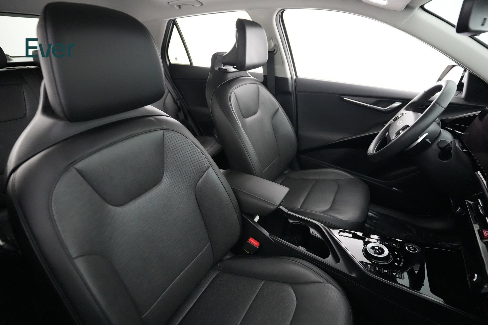 Used 2024 Kia Niro Wave FWD image 23