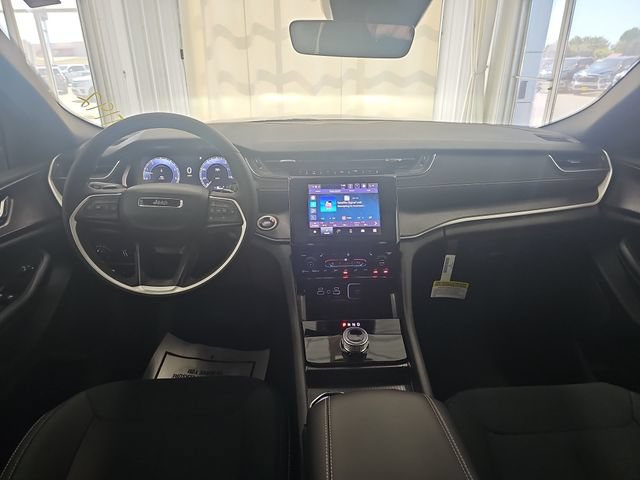 New 2026 Jeep Grand Cherokee Laredo X AWD/4WD image 12