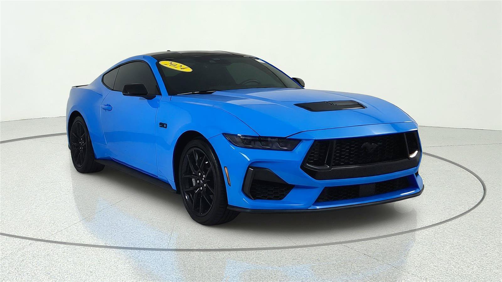 Used 2024 Ford Mustang GT Premium RWD image 1