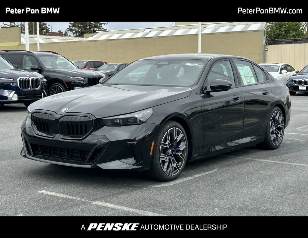 New 2027 BMW 550e xDrive w/ Executive Package AWD/4WD image 1