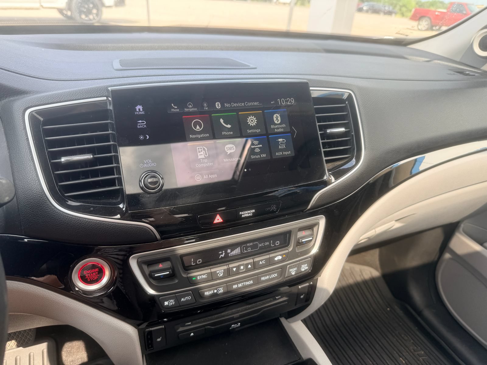 Used 2022 Honda Pilot Touring image 16