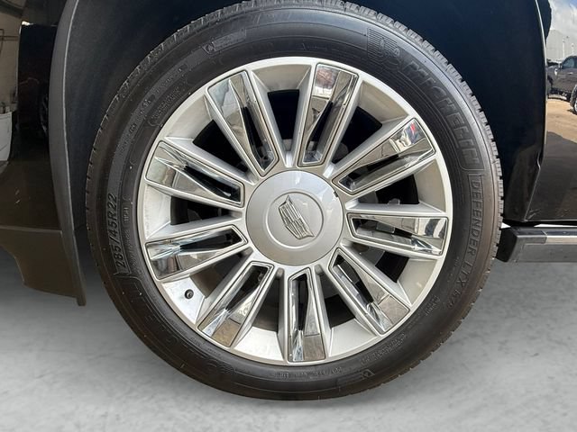 Used 2015 Cadillac Escalade Platinum AWD/4WD image 23