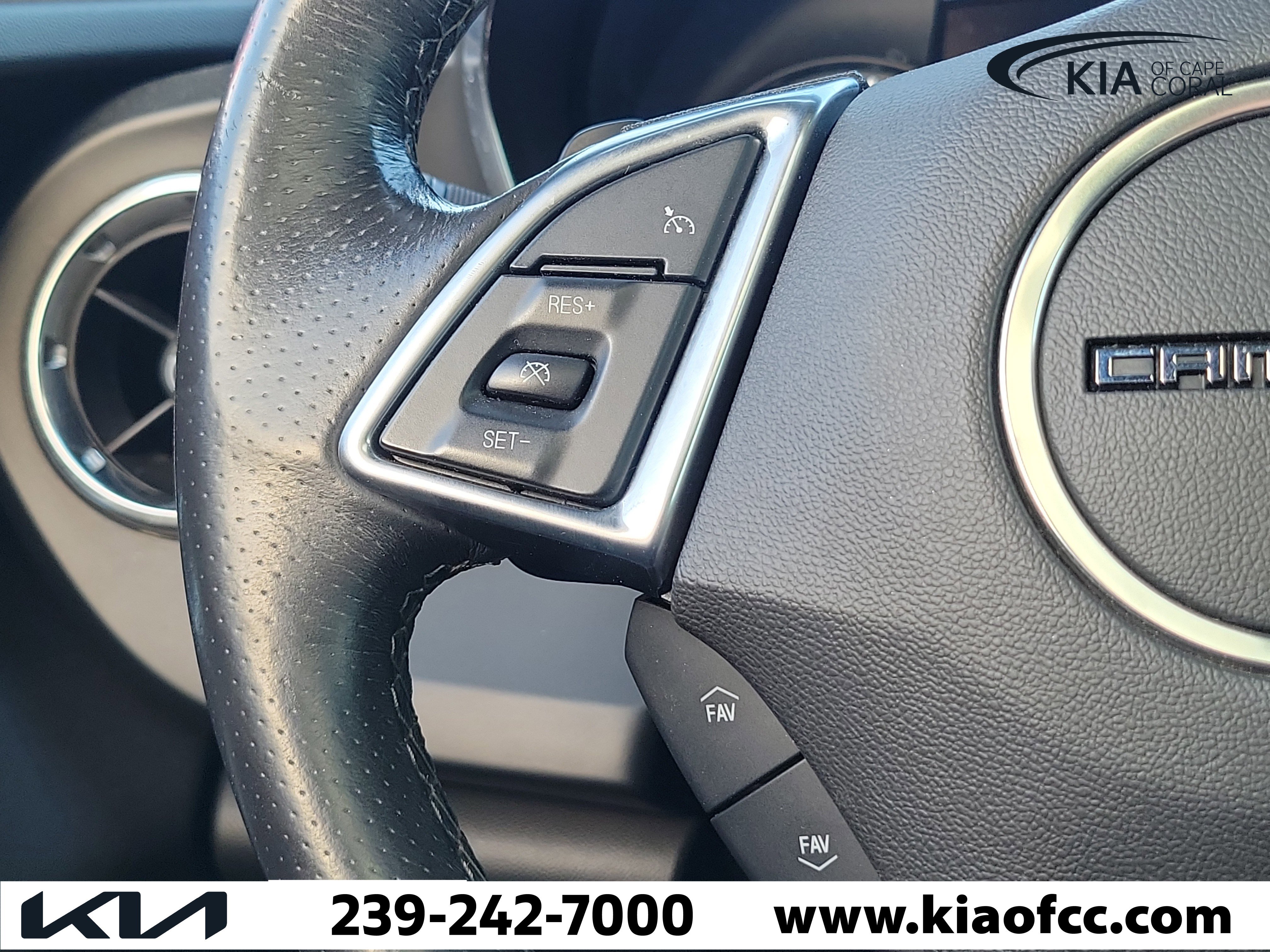 Used 2017 Chevrolet Camaro SS image 13