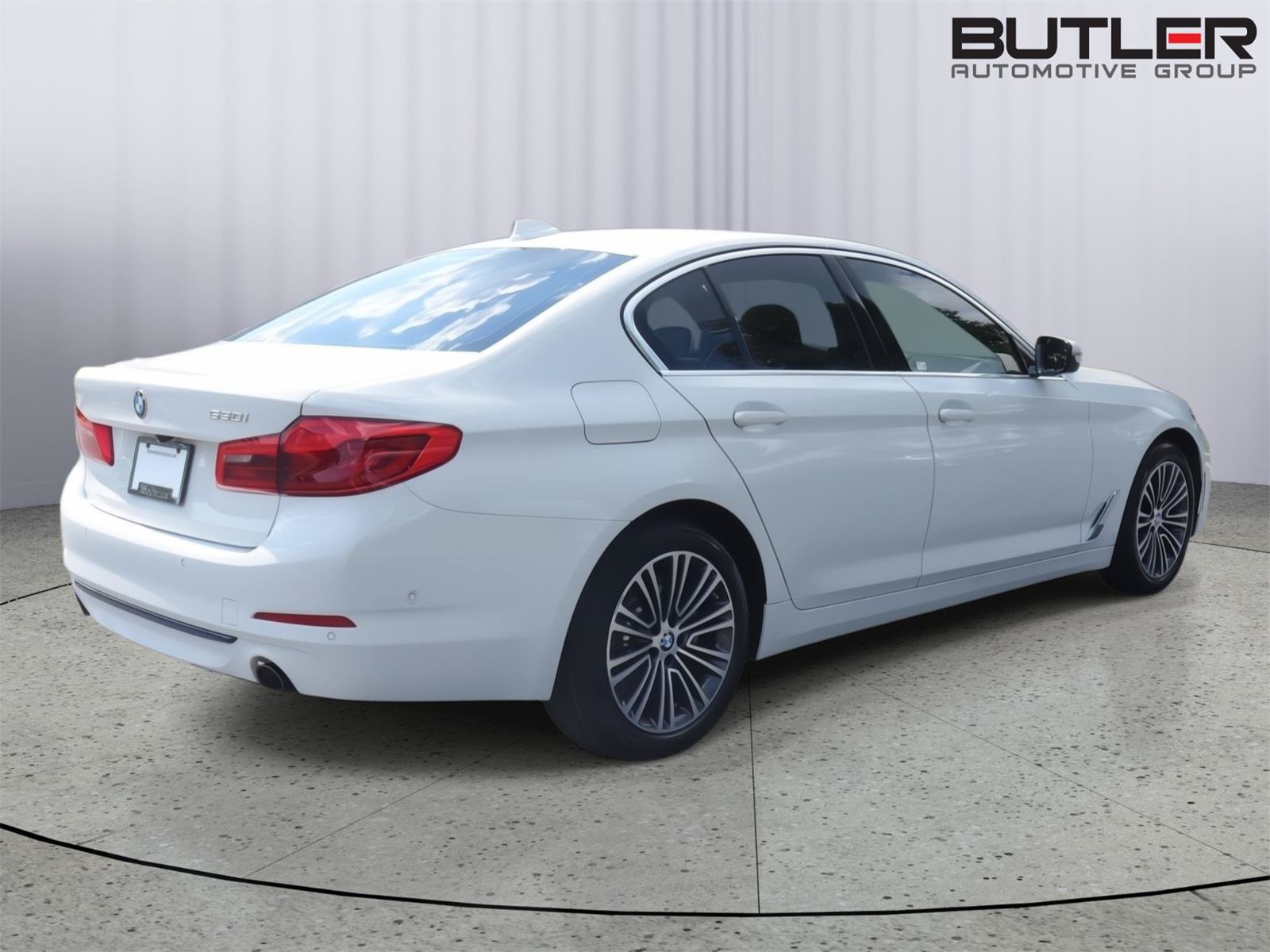 Used 2020 BMW 530i w/ Premium Package RWD image 6