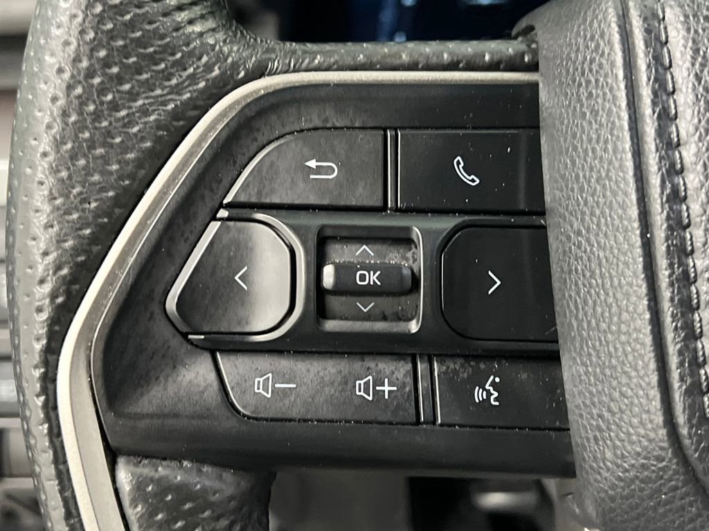 Used 2024 Toyota Tacoma TRD Sport image 43