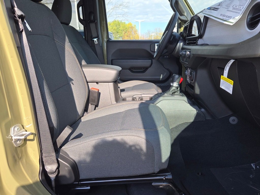 New 2026 Jeep Gladiator Sport image 7