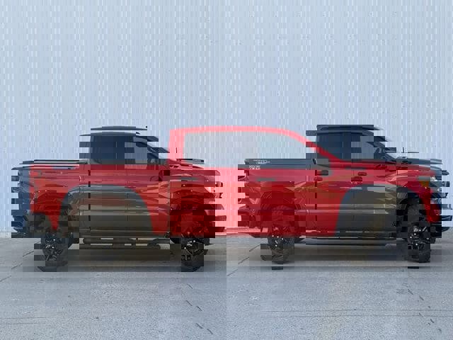 Used 2025 Chevrolet Silverado 1500 Custom Trail Boss image 3