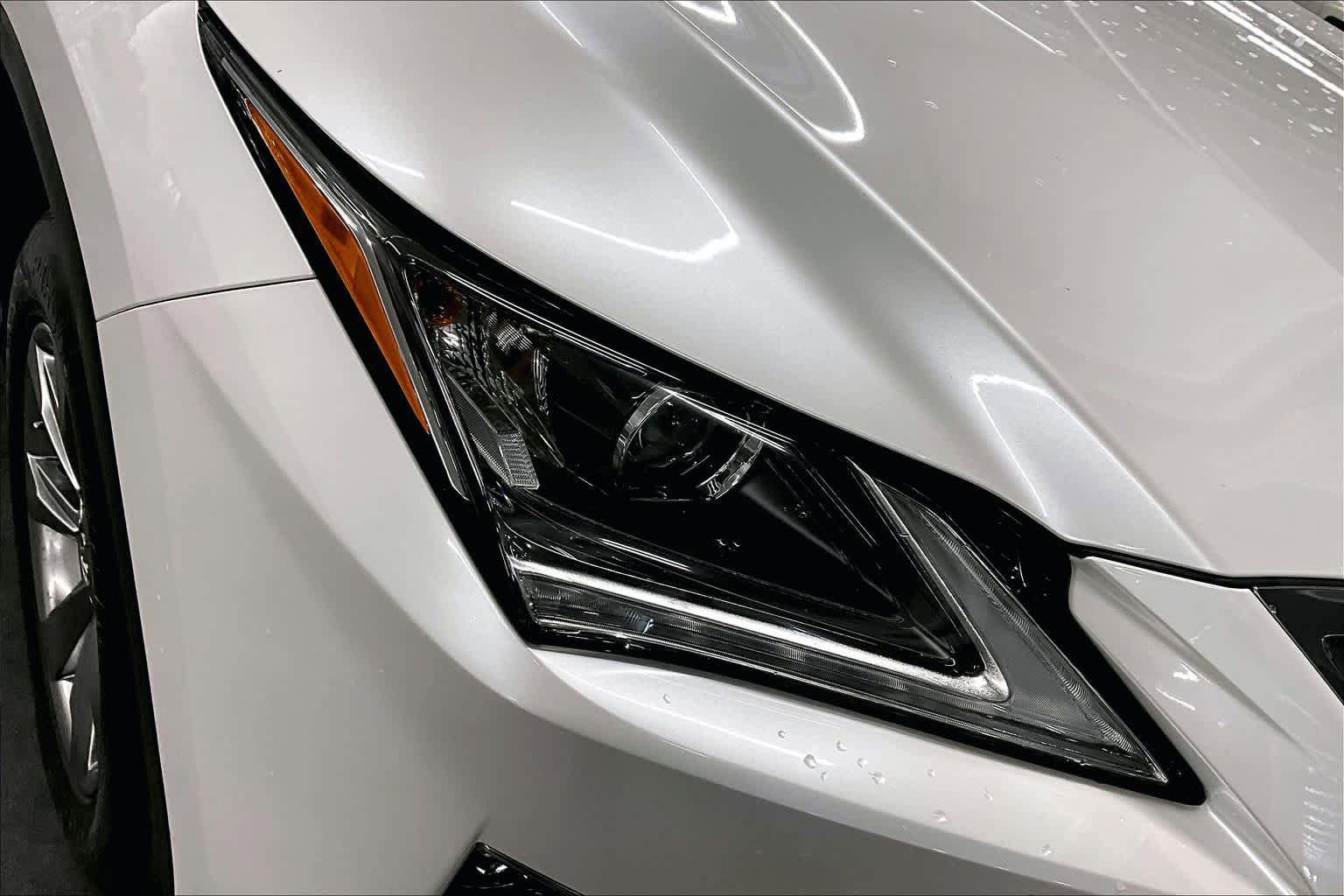 Used 2018 Lexus RX 350L FWD w/ Accessory Package image 27