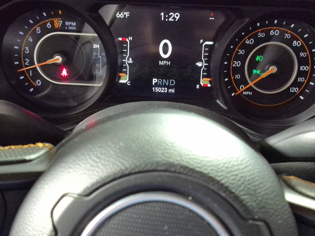 Used 2024 Jeep Gladiator Mojave AWD/4WD image 14
