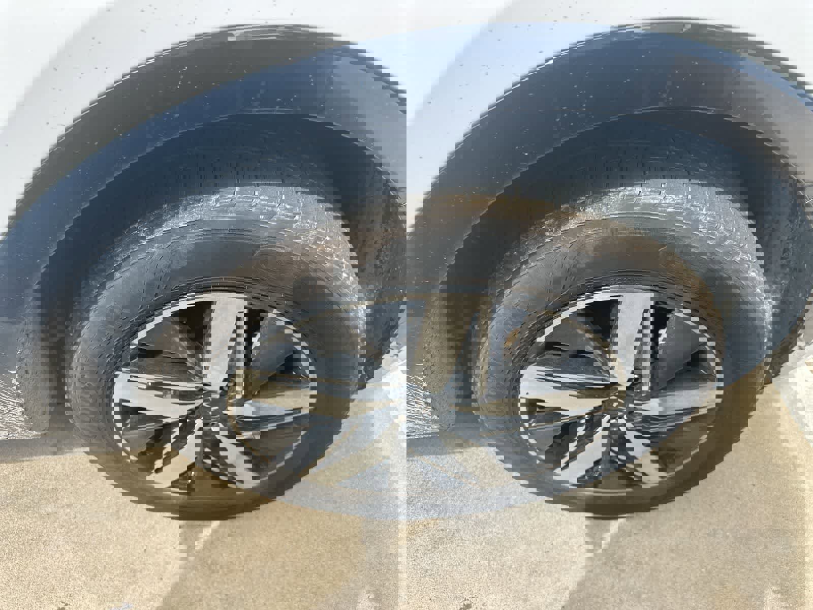 Used 2023 Kia Sorento S w/ Panoramic Sunroof Package image 12