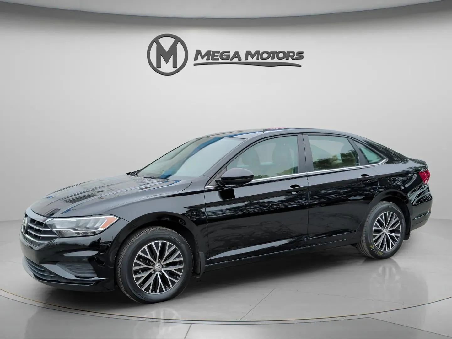 Used 2020 Volkswagen Jetta SE w/ SE Cold Weather Package FWD image 2