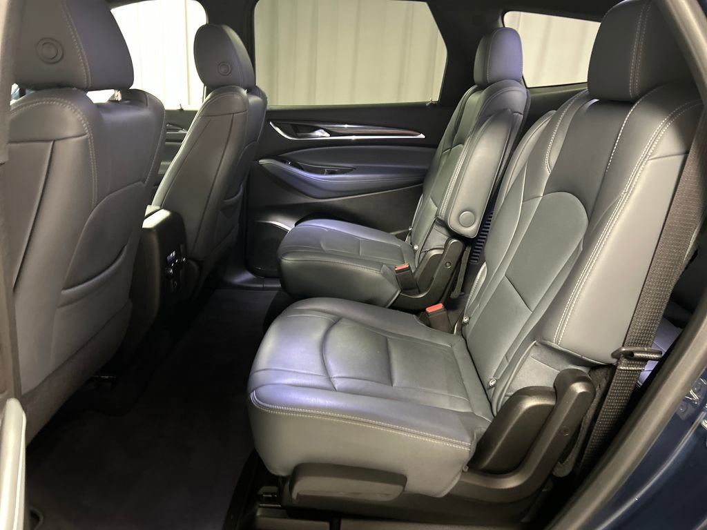 Used 2023 Buick Enclave Essence FWD image 23