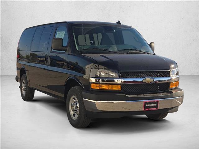 New 2027 Chevrolet Express 2500 LT w/ LT Preferred Equipment Group RWD image 9