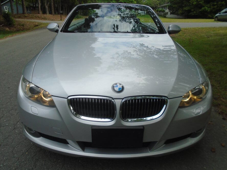 Used 2009 BMW 328i Convertible RWD image 2