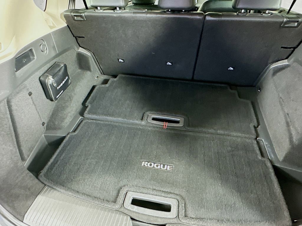 Certified 2023 Nissan Rogue Platinum w/ Platinum Premium Package image 35