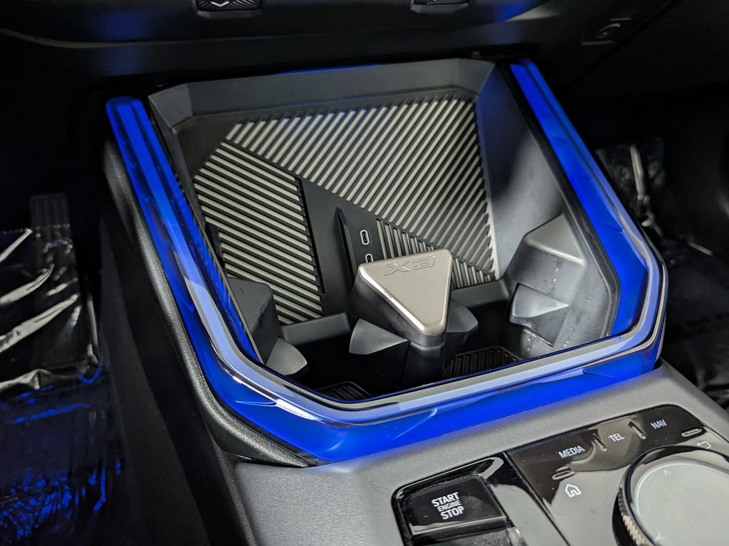 Used 2025 BMW X3 xDrive30i w/ Convenience Package image 35