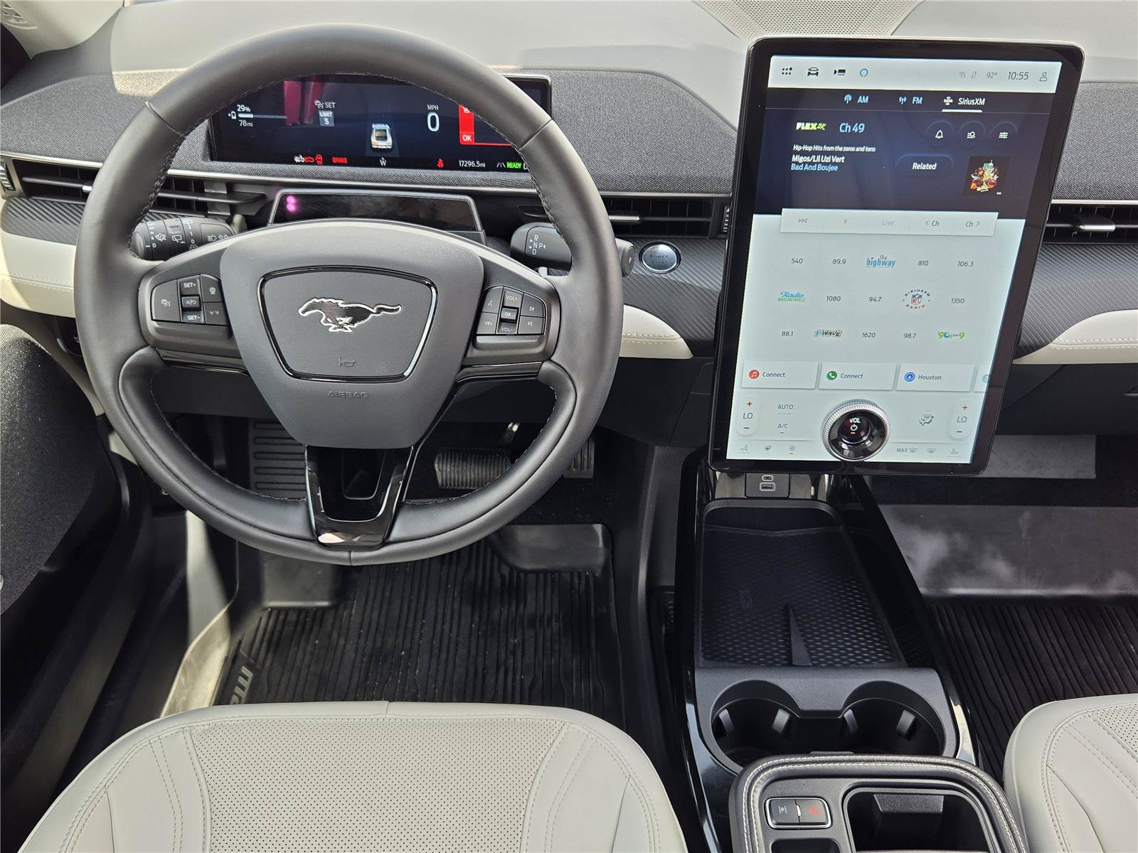 Certified 2025 Ford Mustang Mach-E Premium AWD/4WD image 25