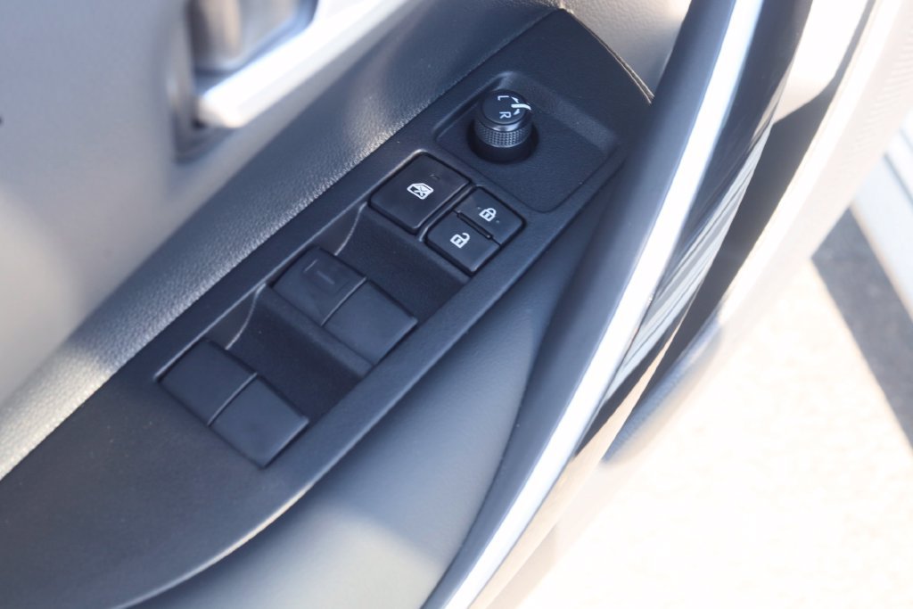 Used 2026 Toyota Corolla XLE FWD image 33