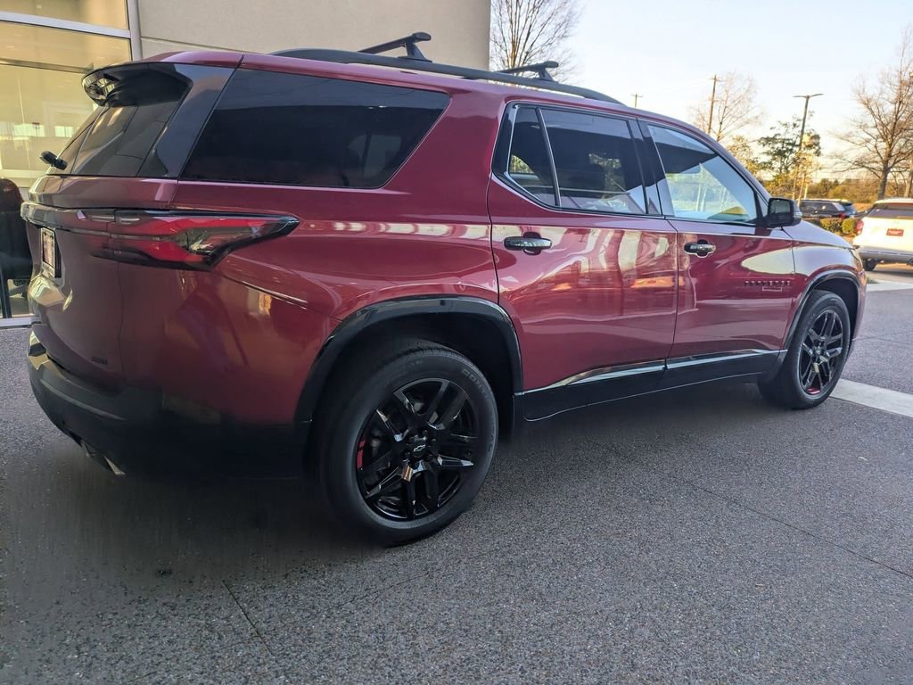 Certified 2023 Chevrolet Traverse Premier w/ Redline Edition image 5