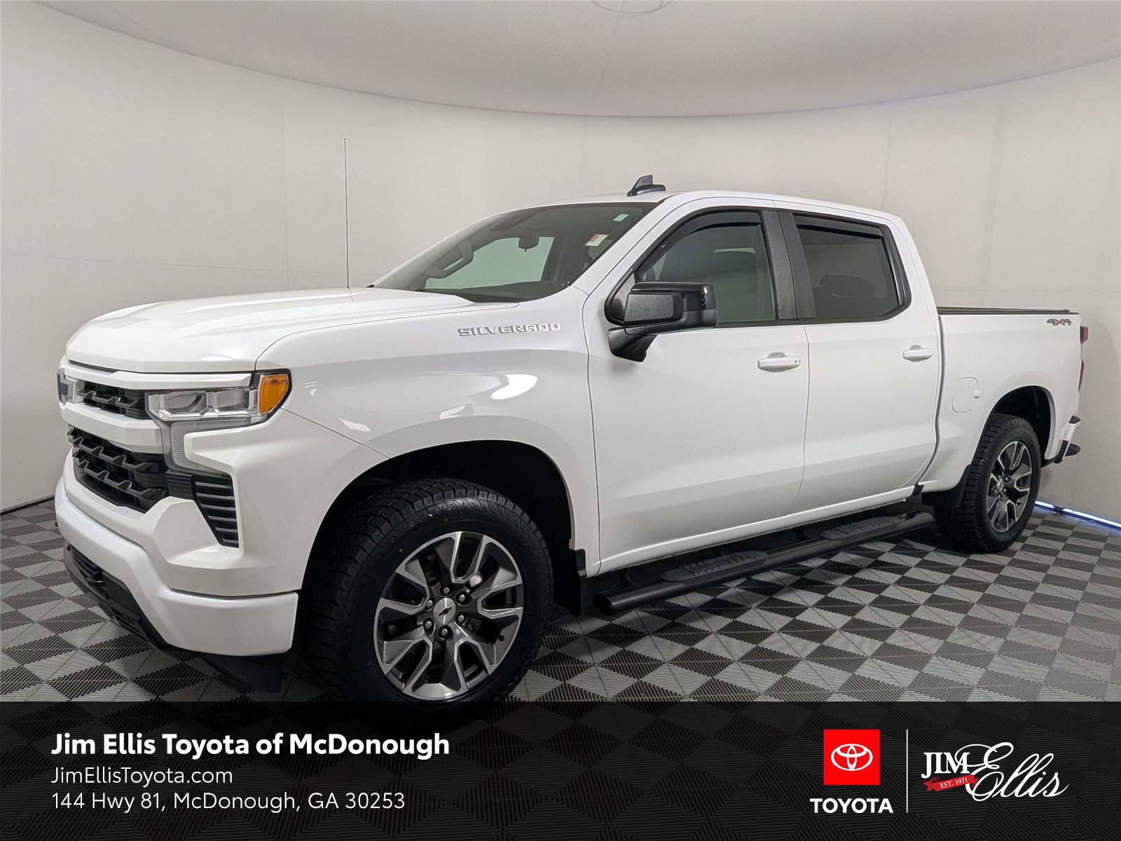 Used 2022 Chevrolet Silverado 1500 RST AWD/4WD image 1