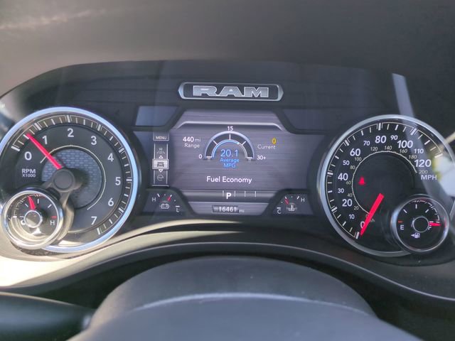 Used 2025 RAM 1500 Big Horn RWD image 32