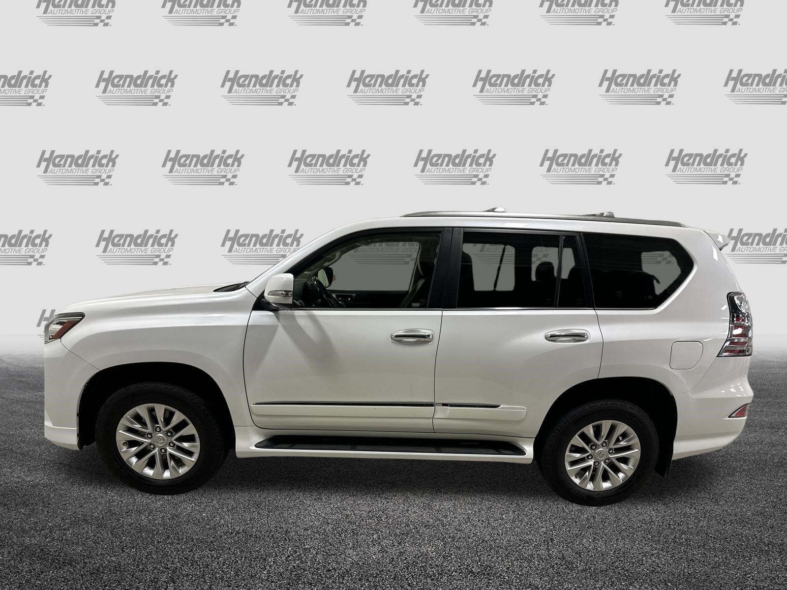 Used 2016 Lexus GX 460 w/ Premium Package AWD/4WD image 7