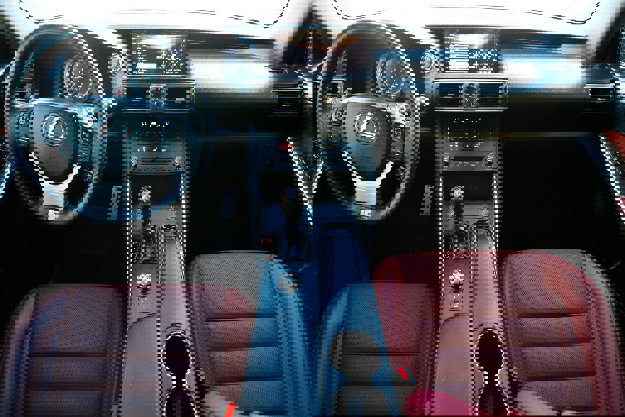 Used 2019 Lexus IS 300 AWD image 2