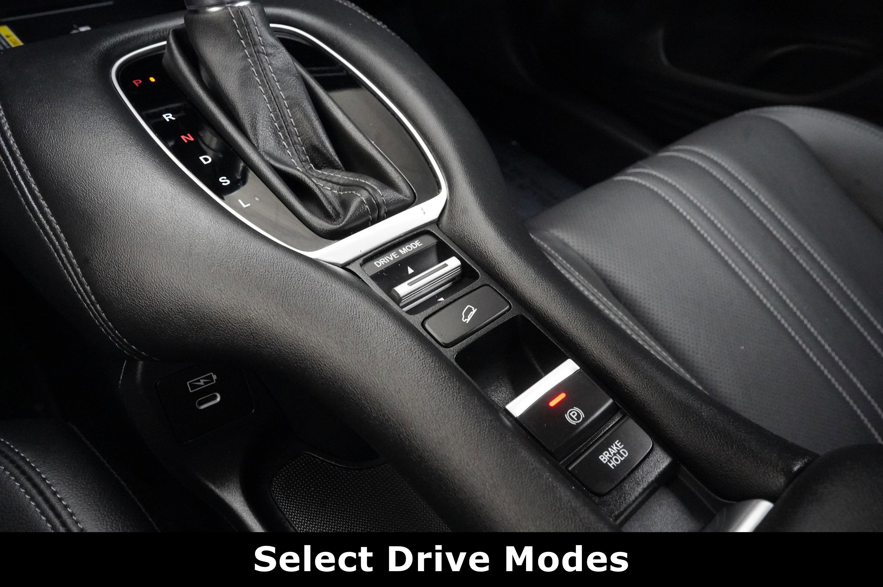 Used 2024 Honda HR-V EX-L image 28