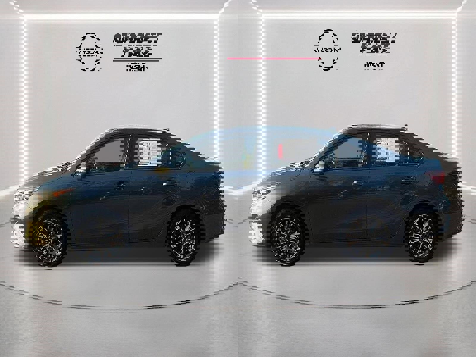 Used 2023 Kia Forte LXS image 8