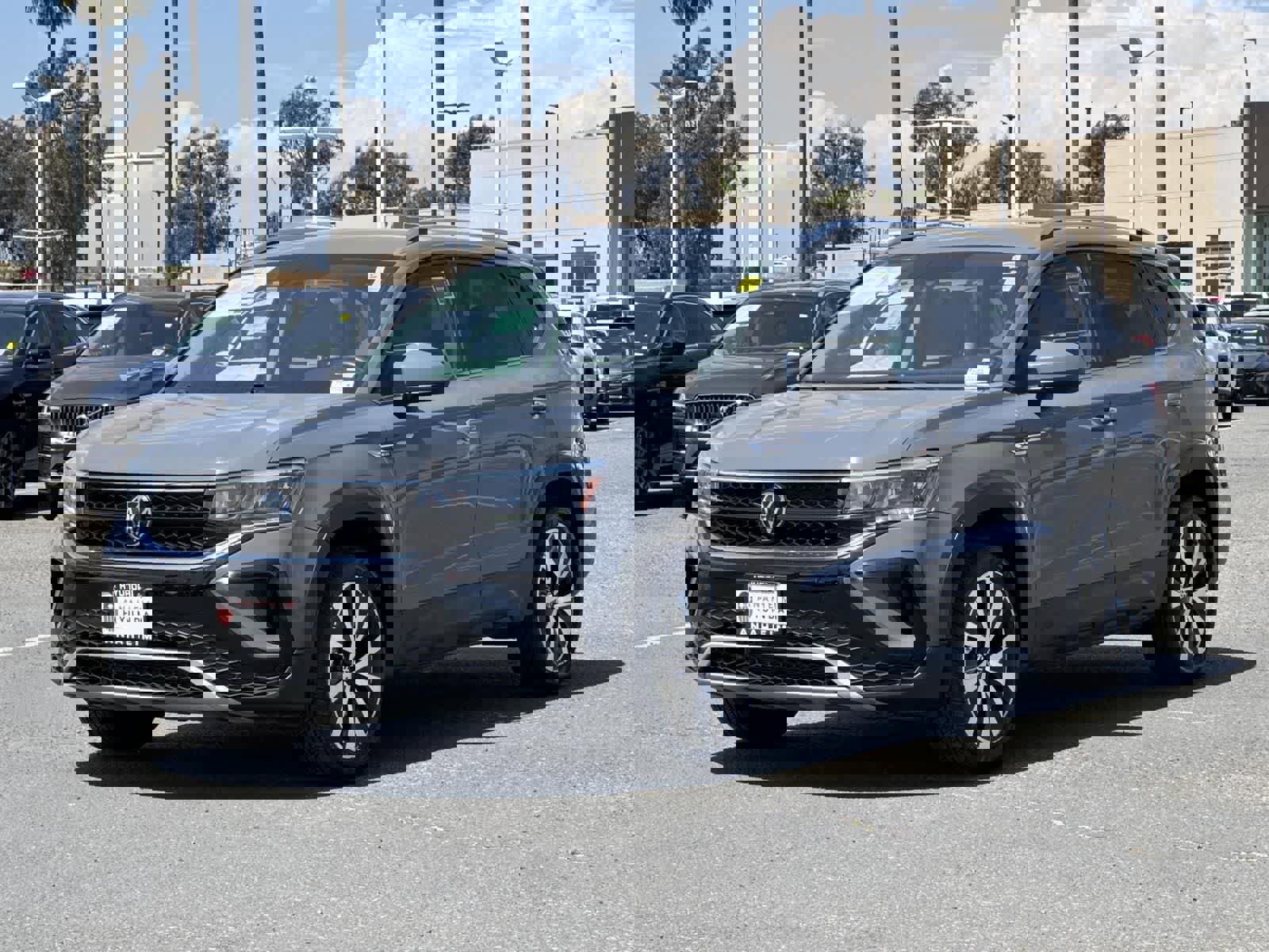 Used 2022 Volkswagen Taos SE image 6